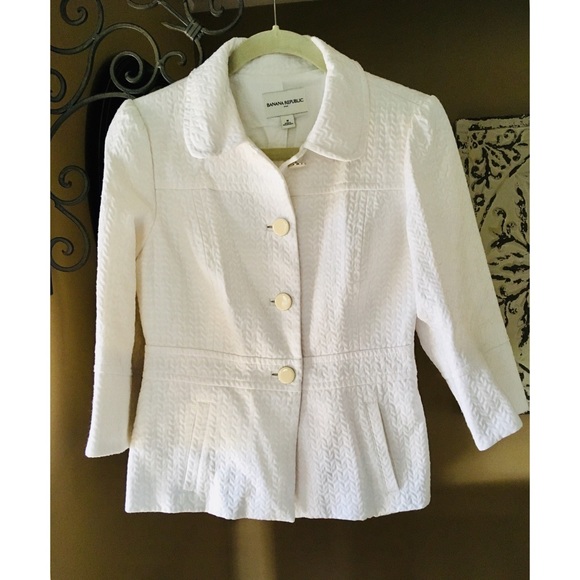 Banana Republic Jackets & Blazers - 🔥Banana Republic Spring Coat